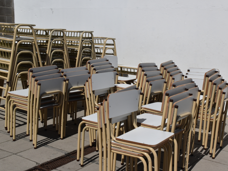 La Escuela Secundaria N°11 "Mercedes Sosa" recibió nuevo mobiliario